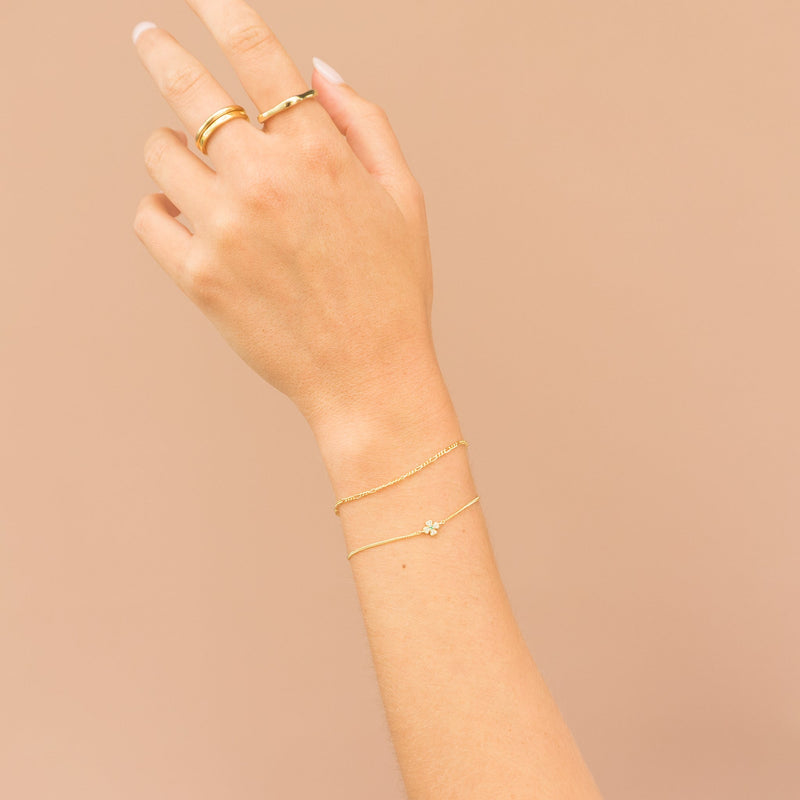 Emerald Four Leaf Clover Bracelet - Light Gold